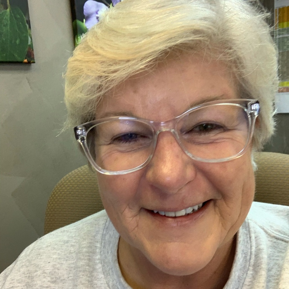 Meet your Posher, Shelia